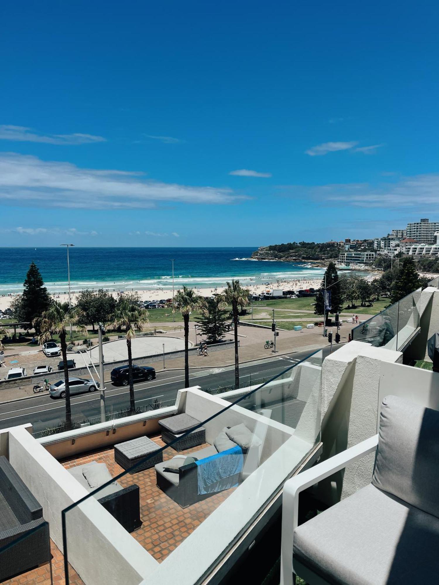 Bondi Beach Waves 2 Beachfront Apartment Сідней Екстер'єр фото