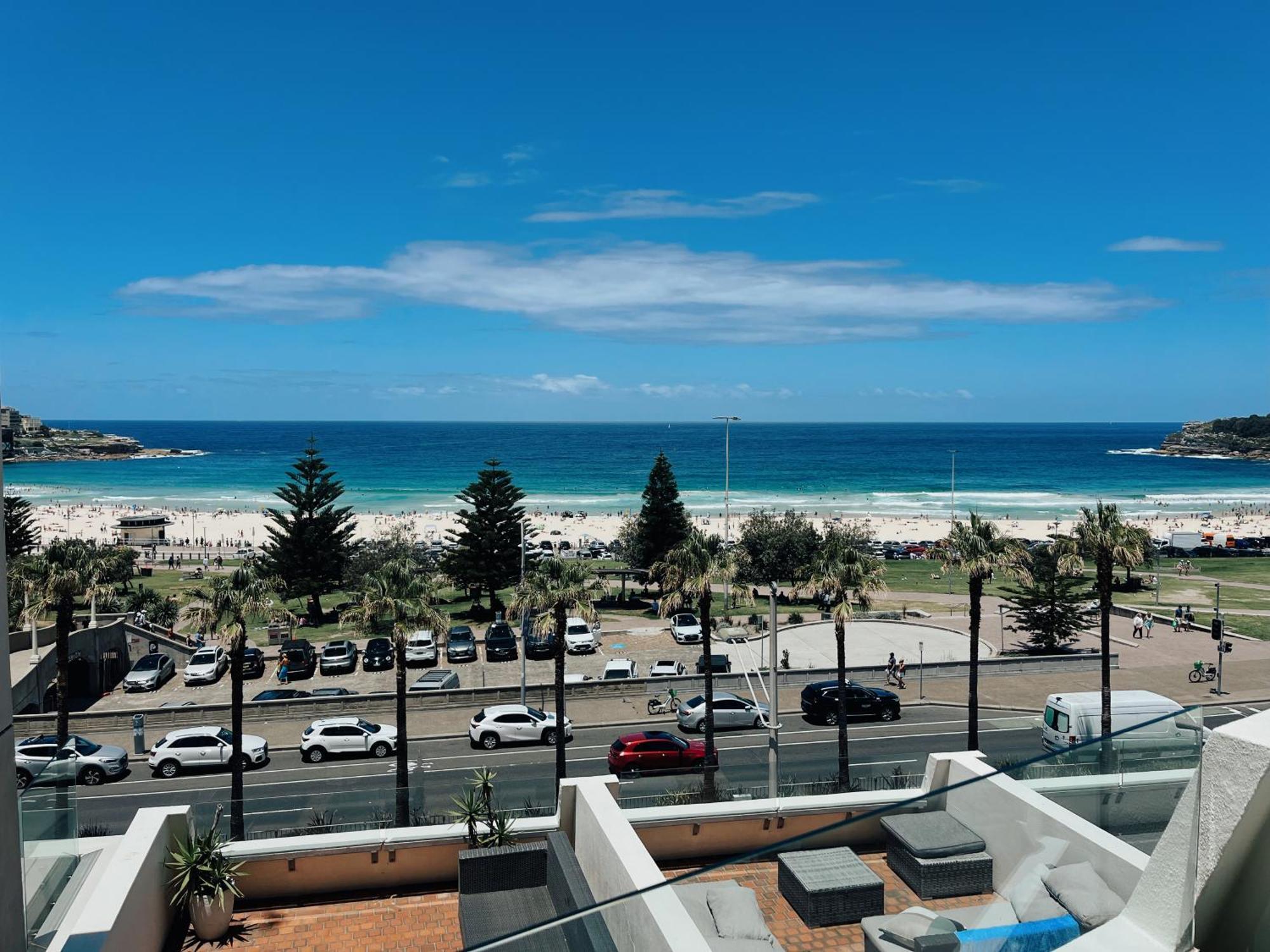 Bondi Beach Waves 2 Beachfront Apartment Сідней Екстер'єр фото